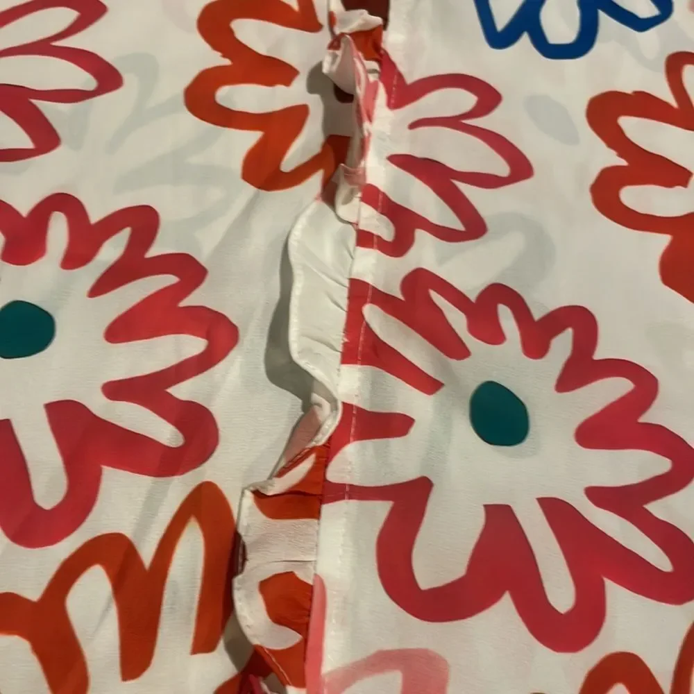 *New* Floral Dress - Picture 4 of 5